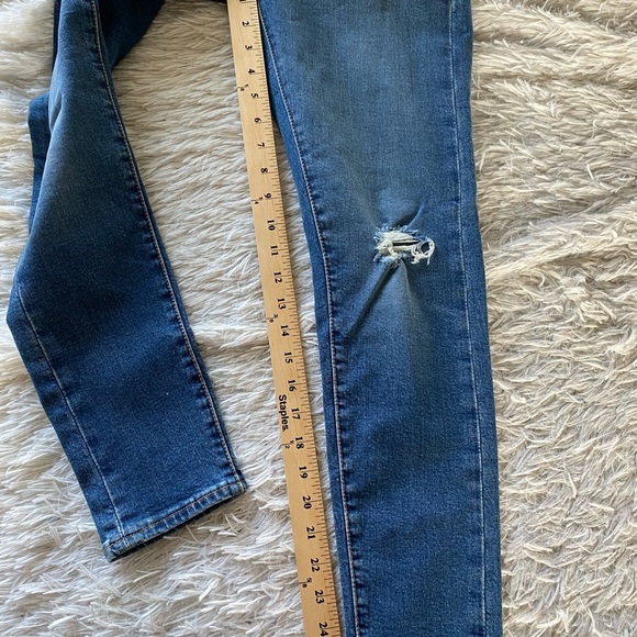 Levi’s Wedgie Skinny Jeans 26 distressed button fly high rise medium wash - Picture 9 of 12